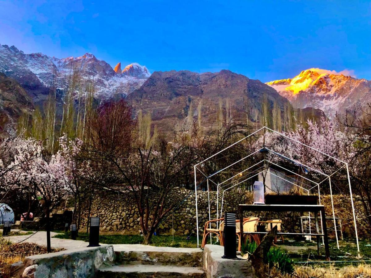 Grapes Garden Resort Hunza Karimabad  Екстер'єр фото